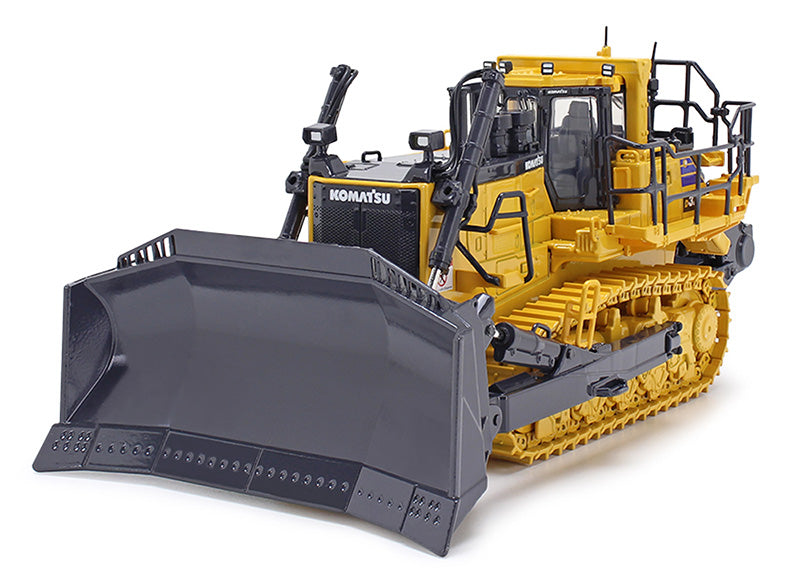 First Gear 50-3426 1/50 Scale Komatsu D375A-5 Crawler Dozer