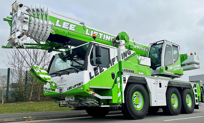 WSI 51-2122 1/50 Scale Lee Lifting - Liebherr LTM 1050-3.1 Mobile Crane