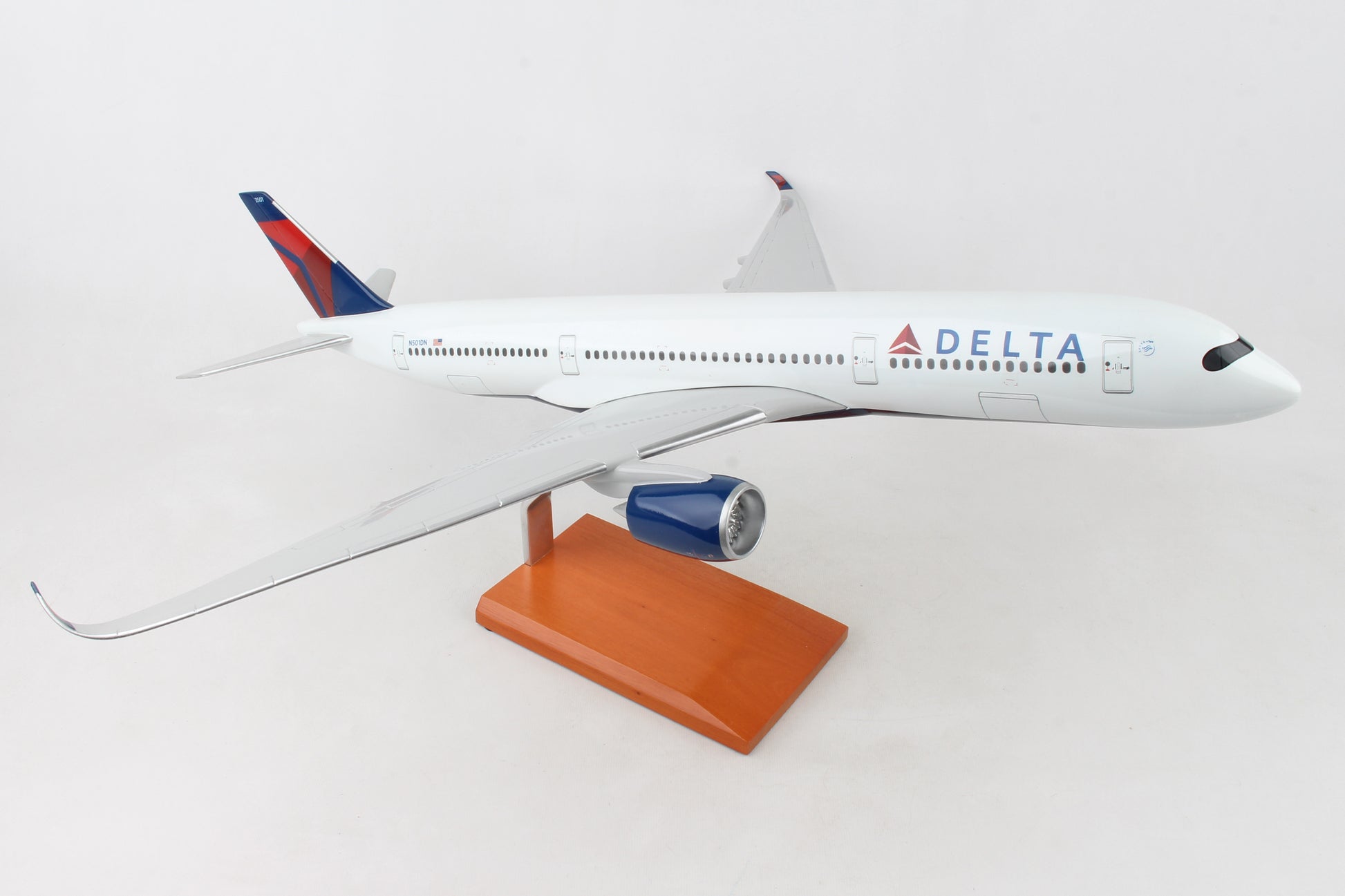 Executive Series G55810 Exec Ser Delta A350-900 1/100