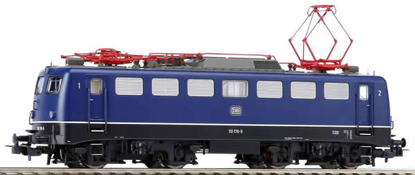 Piko 51753 HO Scale 1/87 ~BR 110 Electric w/Different End Lights DB IV