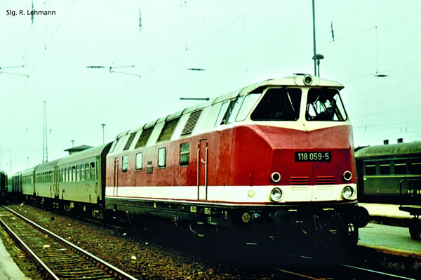 Piko 52579 HO Scale 1/87 118 059-5 GFK Diesel DR IV Sound