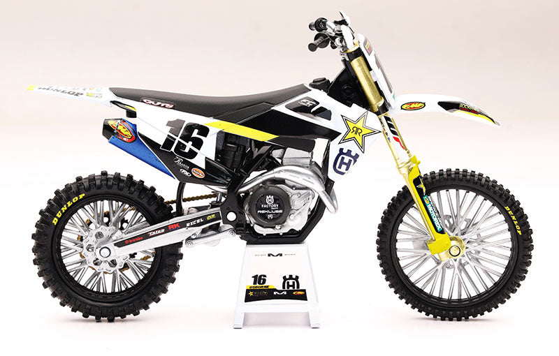 New-Ray 58243 1/12 Scale 2020 Rockstar Husqvarna Factory Racing Team FC450