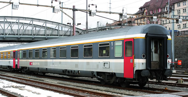 Piko 58537 HO Scale 1/87 Passenger Car 1st Cl. Eurofima SBB V