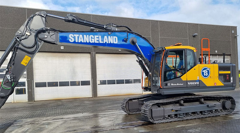 WSI 61-2009 1/50 Scale Stangeland - Volvo EC220D Crawler Excavator