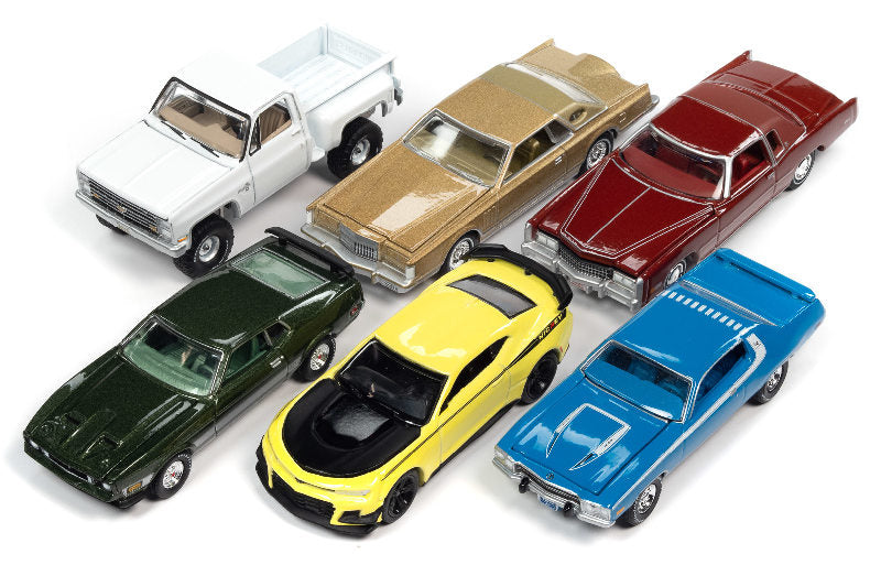 Auto World 64352-B-CASE 1/64 Scale Auto World Premium - 2022 Release 1B