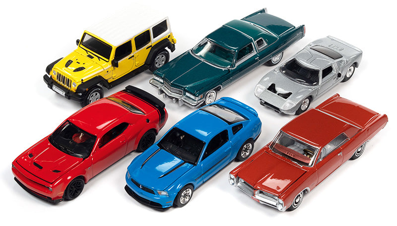 Auto World 64372-A-CASE 1/64 Scale Auto World Premium - 2022 Release 3A