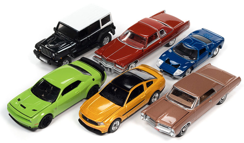 Auto World 64372-B-CASE 1/64 Scale Auto World Premium - 2022 Release 3B