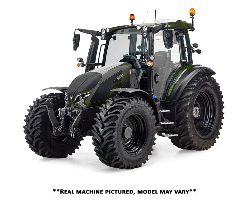 Universal Hobbies 6440 1/32 Scale Valtra G135 Tractor