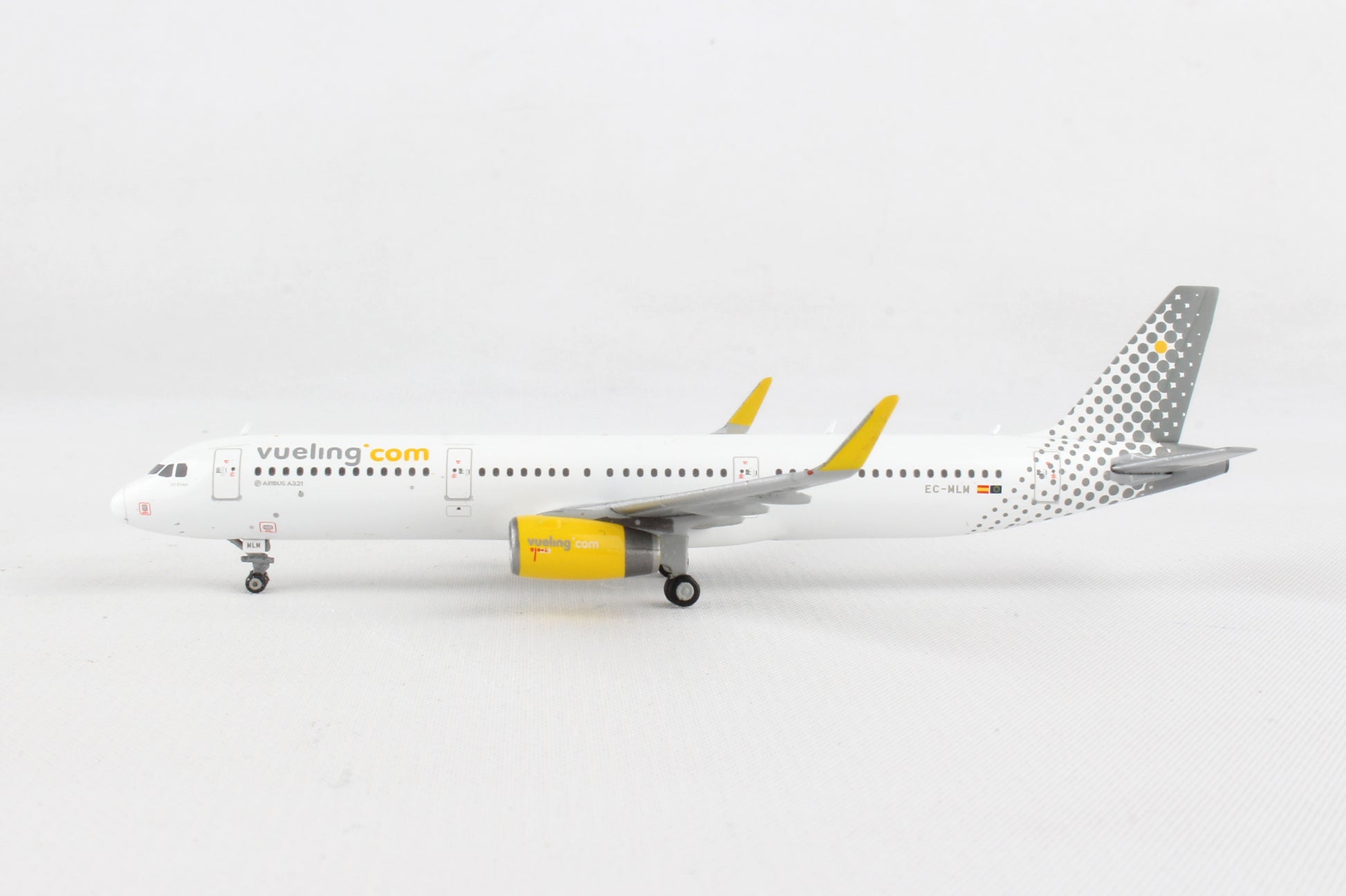 Gemini Jets 1/400 GJ1683 Gemini Vueling A321S 1/400 Reg#Ec-Mlm