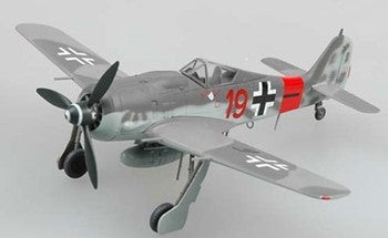 MRC (Model Rectifier Corp) 36361 1/72 Fw190A8 Red 19 e/JG300 Reich Oct 1944 (Built-Up Plastic)