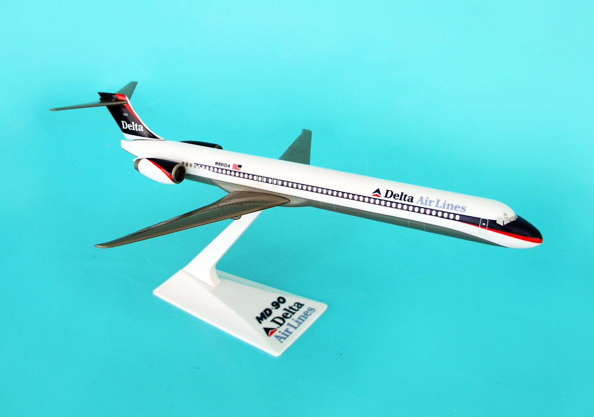 Flight Miniatures LP5021N Md-90 Delta 1/200 '97 Scheme