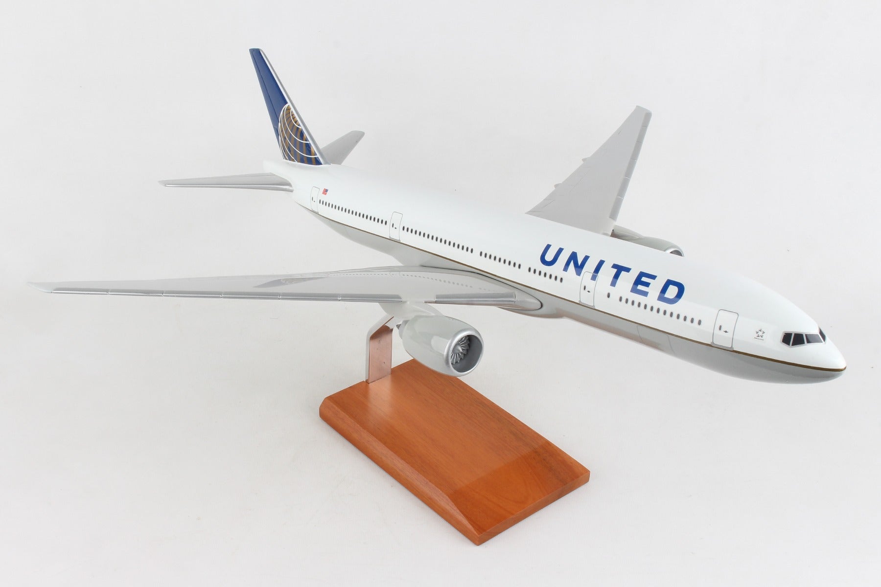 Executive Series G35010 Exec Ser United 777-200 1/100 Post Continental Merger (Kb777