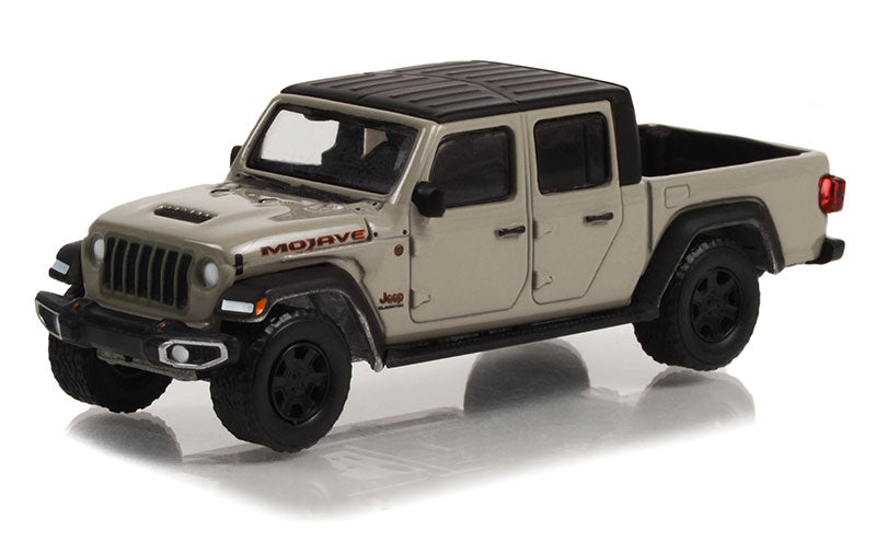 Greenlight 68010-E 1/64 Scale 2022 Jeep Gladiator Mojave
