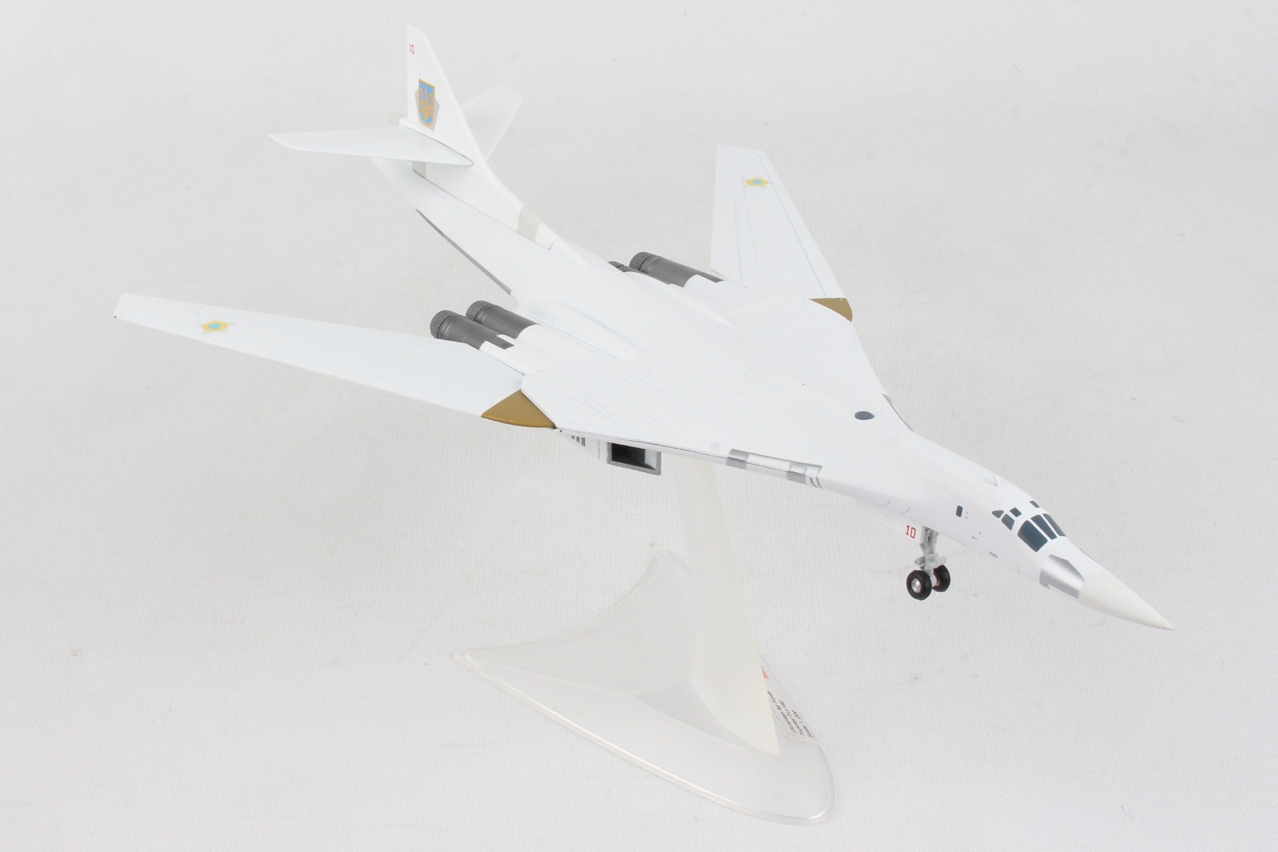 Herpa Wings 1/200 Scale Military HE570824 Herpa Ukrainian Air Force Tu160 1/200 (**)