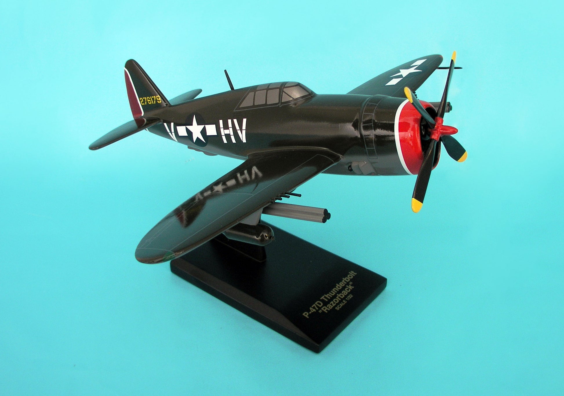 Executive Series A1932 Exec Ser P-47B/D Razorback Jug 1/32 (Ap47Te)