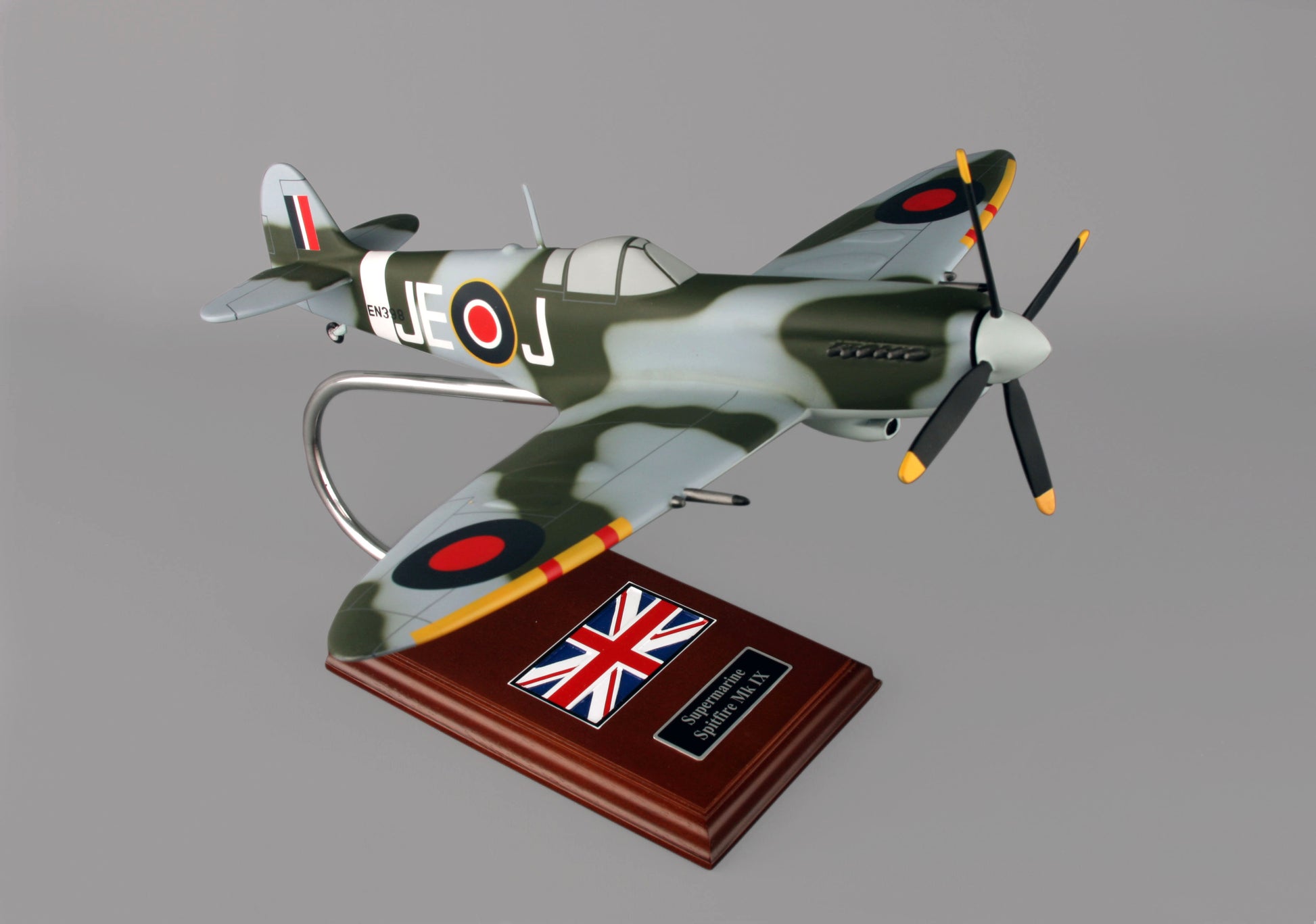 Executive Series F2324 Exec Ser Spitfire Raf Mk Ix 1/24 Johnnie Johnson (Fbs9)