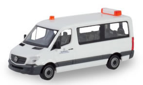 Herpa 700696 HO Scale Mercedes-Benz Passenger Van - Assembled -- German Army (white, blue, German Lettering)