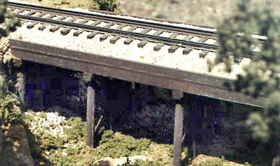 BTS (Better Than Scratch) 7103 S Scale Ballasted Deck Trestle -- 16' x 50'