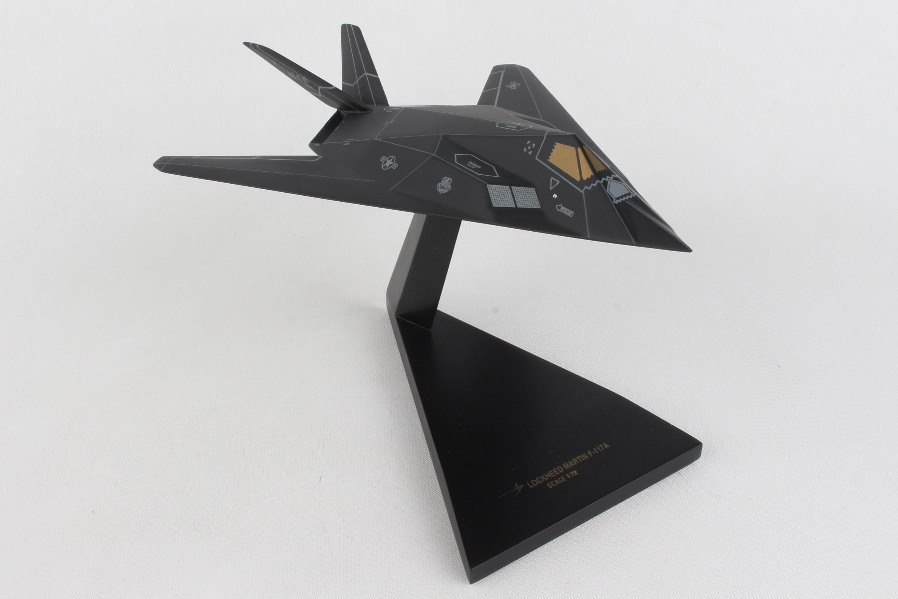Executive Series BJR0872 Exec Ser F-117A Blackjet 1/72 (Cf117Tp)