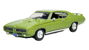 Motormax 73133AC-GR 1/18 Scale 1969 Pontiac GTO Judge