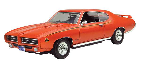 Motormax 73133TC-OR 1/18 Scale 1969 Pontiac GTO Judge