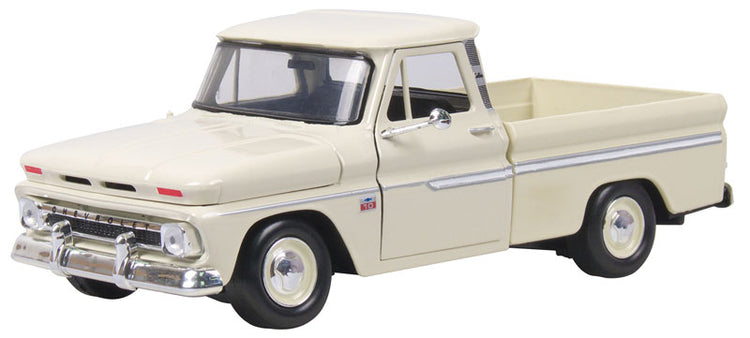 Motormax 73355AC-CR 1/24 Scale 1966 Chevrolet C10 Fleetside Pickup
