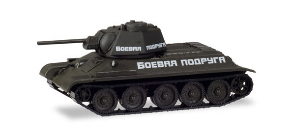 Herpa 746199 HO Scale T-34/76 Fighting Tank - Assembled -- Russian Army (green, Russian Lettering)