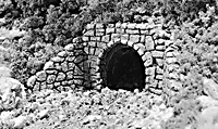 Woodland Scenics 1164 N Scale Culverts pkg(2) (Unpainted Hydrocal(R) Castings) -- Random Stone