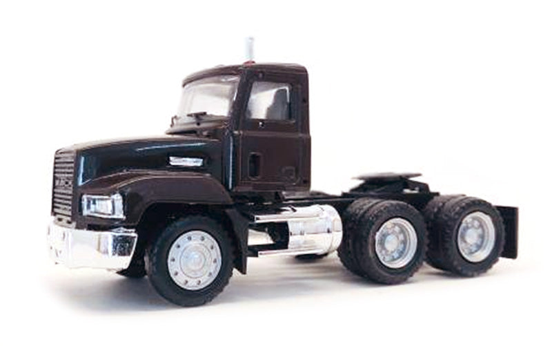 Promotex 015264BR 1/87 Scale Mack 603 Daycab Short Chassis