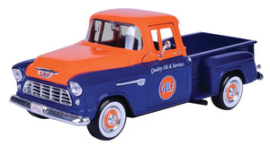 Motormax 79651 1/24 Scale Gulf - 1955 Chevrolet Stepside Pickup