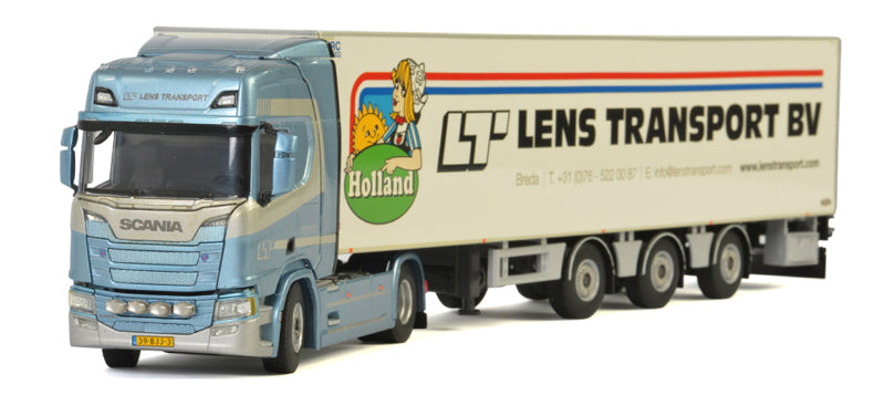 WSI 233027 1/50 Scale Lens Transport - Scania R Highline Cr20H Tractor