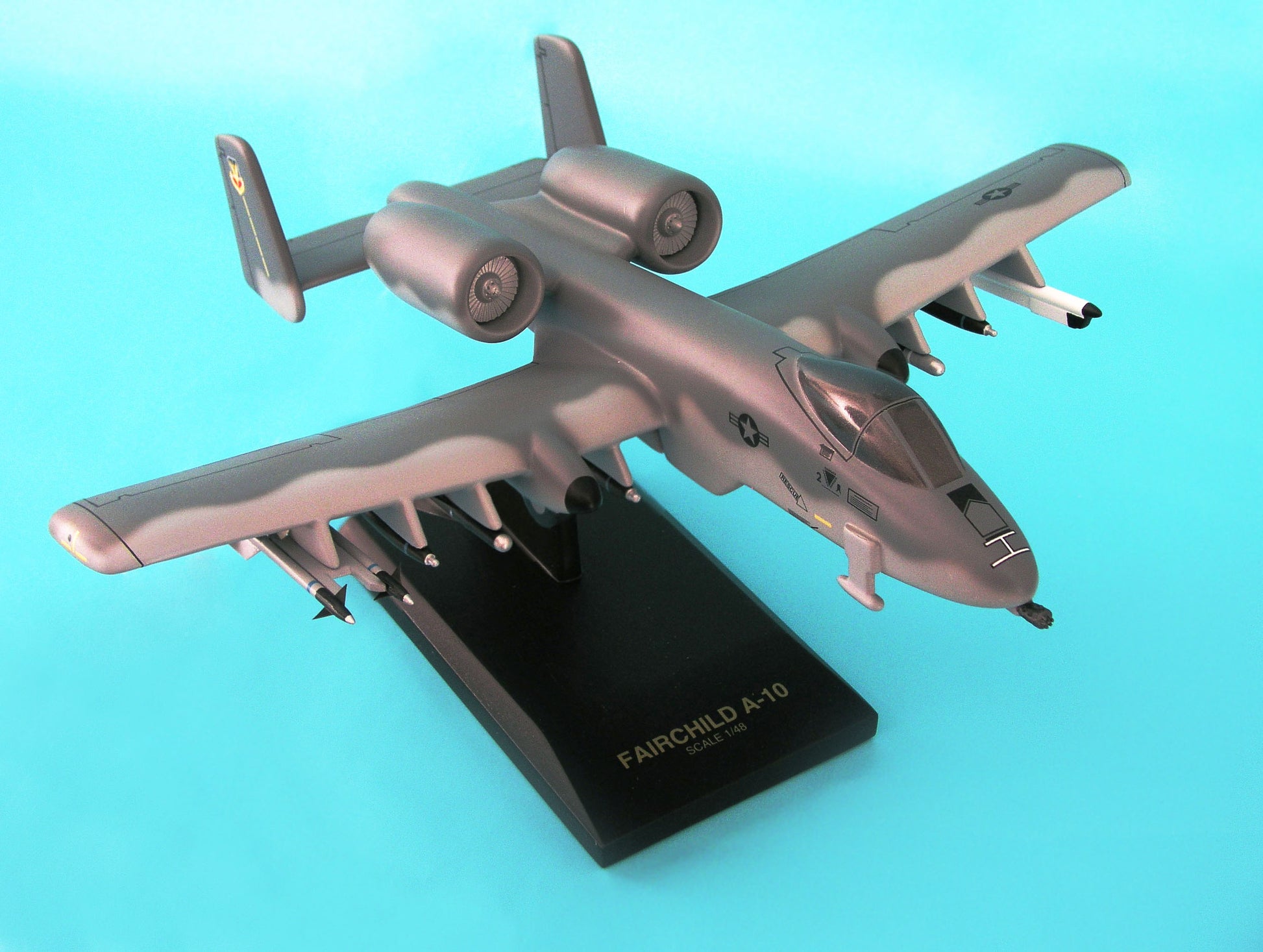 Executive Series B5148 Exec Ser A-10A Thunderbolt Ii (Warthog) 1/48 (Ca10Lvt)