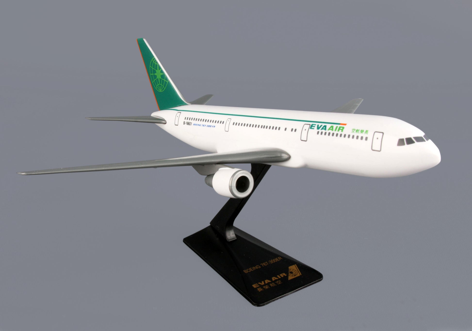 Flight Miniatures LP20156 B767-300 Eva Air 1/200
