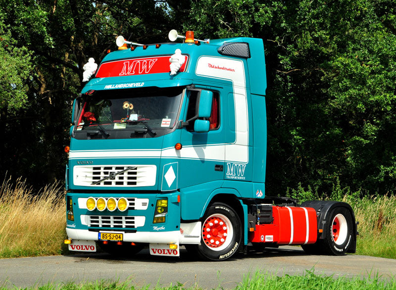 WSI 507690 1/50 Scale Mw Transportservice Bv - Volvo Fh 2 Globetrotter