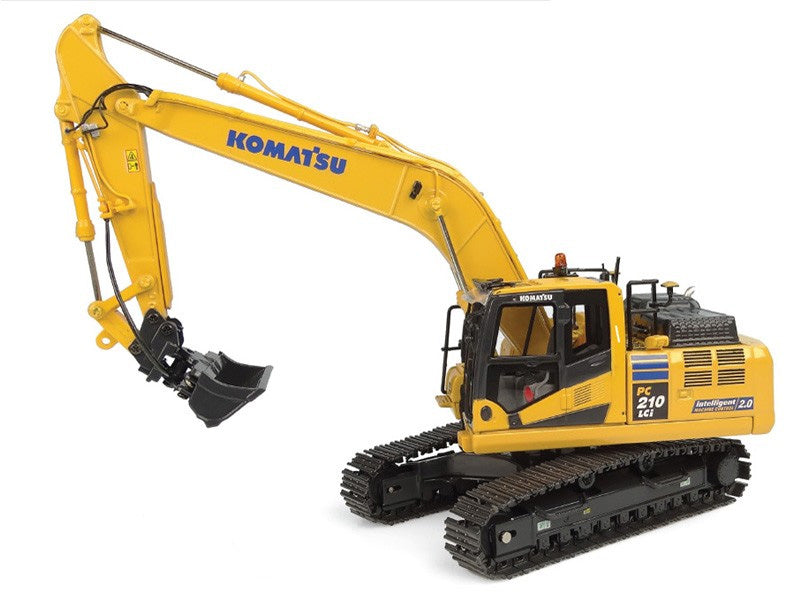 Universal Hobbies 8157 1/50 Scale Komatsu PC210 LCI- 11 IMC 2.0 Tracked Excavator