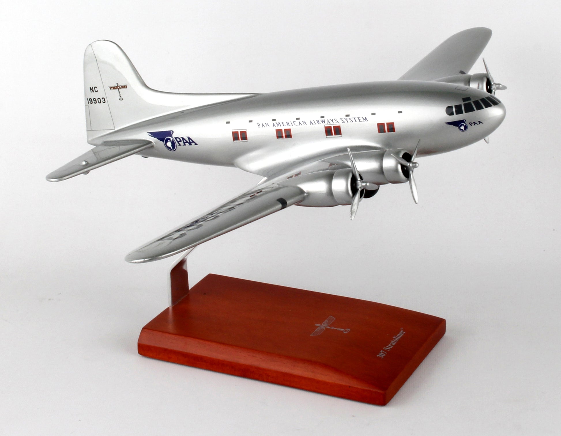 Executive Series G10872 Exec Ser Pan American B307 1/72 (K307Pat)