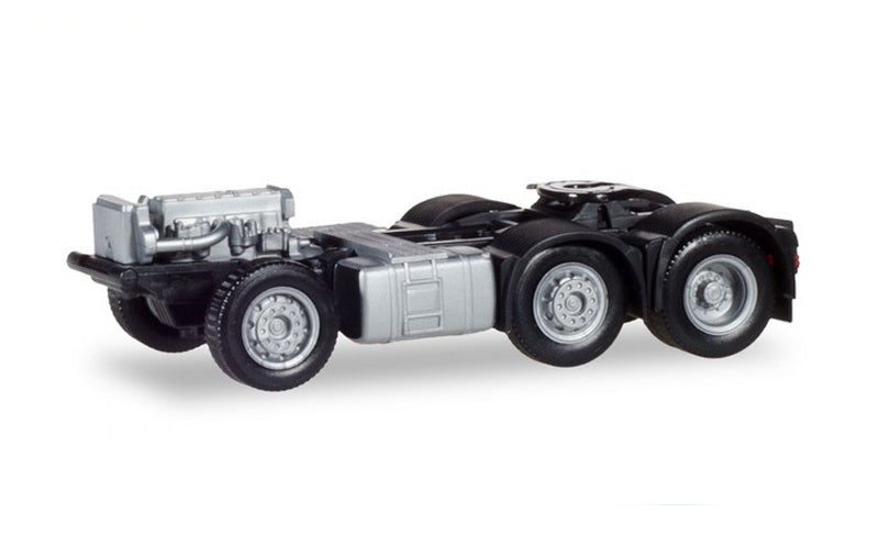 Herpa 84918 1/87 Scale Mercedes Actros 6X2 Big Giga Stream Chassis