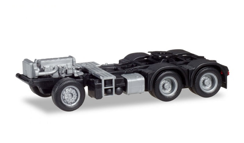 Herpa 84901 1/87 Scale Mercedes-Benz Actros 6X4 Big Giga Stream Chassis