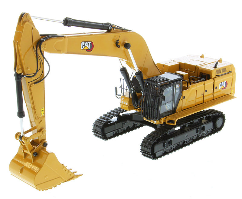 Diecast Masters 85709 1/50 Scale Caterpillar 395 Next Generation Hydraulic Excavator