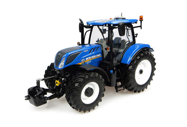 Universal Hobbies 4893 1/32 Scale New Holland T7.225 Tractor