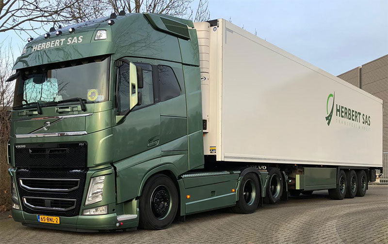 WSI 596808 1/50 Scale Herbert Sas - Volvo Fh4 Globetrotter Xxl 6X2