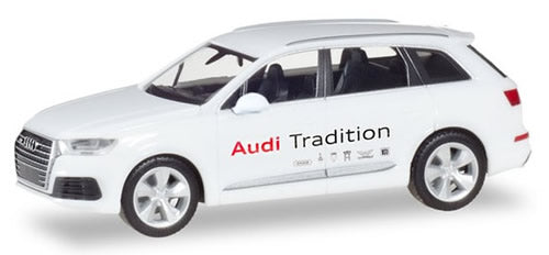 Herpa 94085 HO Scale Audi Q7 Station Wagon - Assembled -- Audi Service (white, red, black)