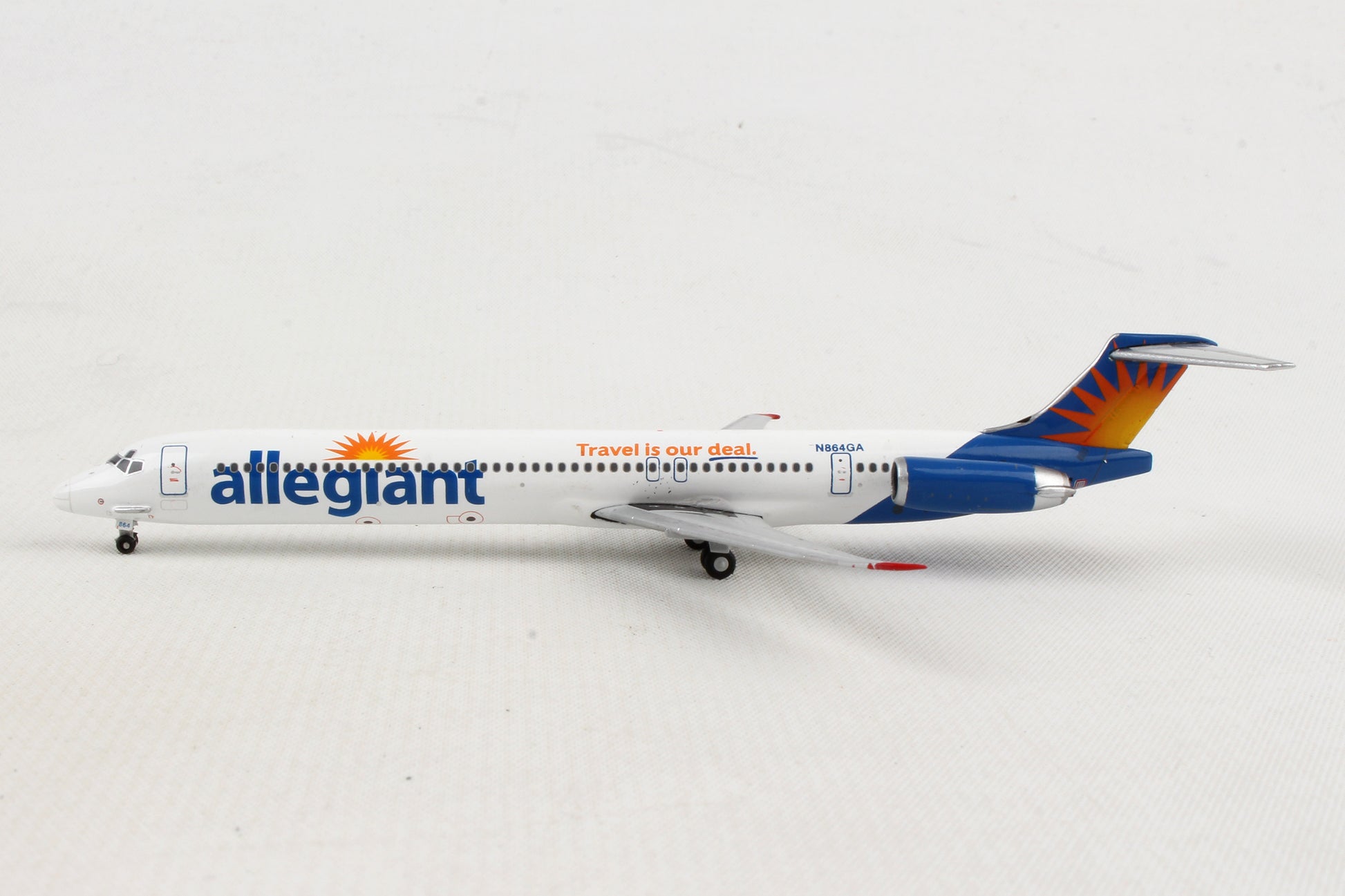 Gemini Jets 1/400 GJ1777 Gemini Allegiant Md-82 1/400 Goodbye Md-80