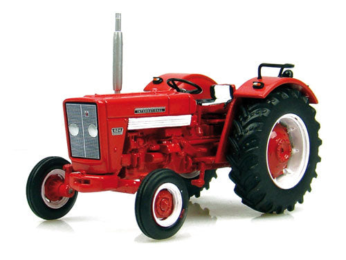 Universal Hobbies 6088 1/43 Scale International Harvester 624 Tractor