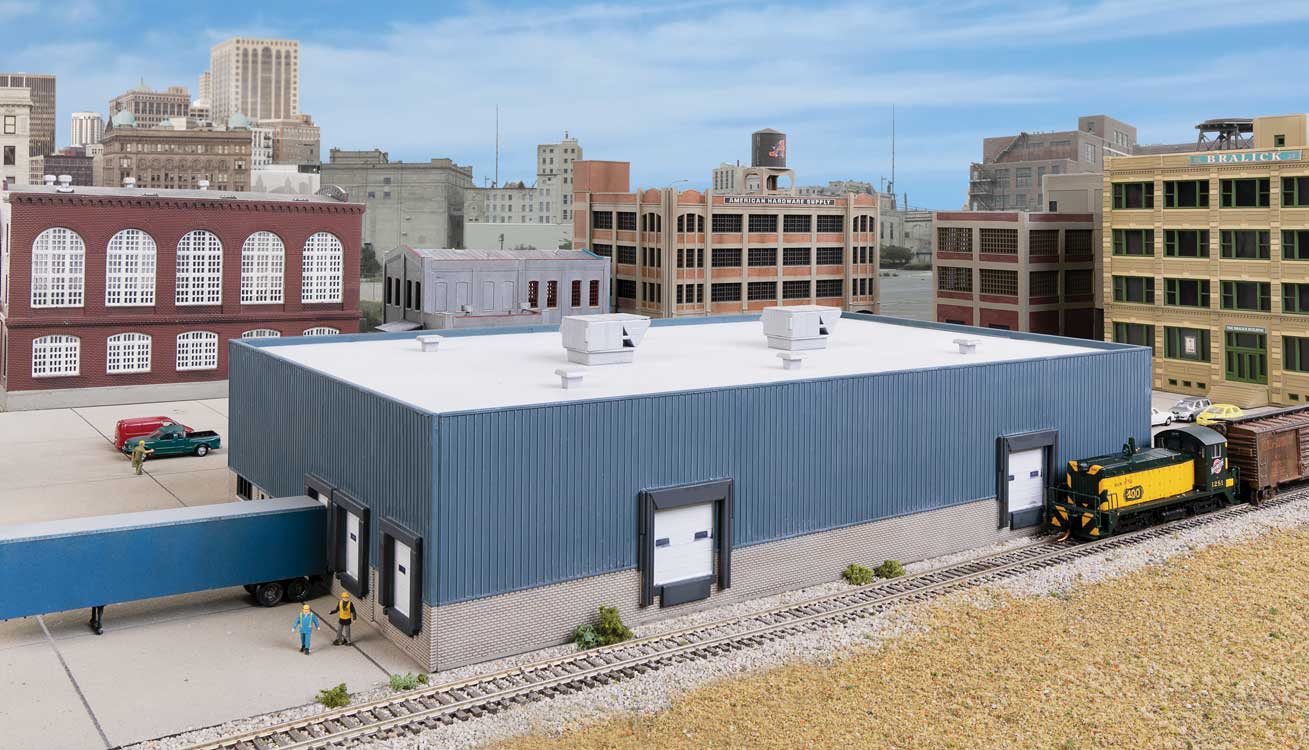 Walthers Cornerstone 3855 N Scale Modern Steel Warehouse -- Kit - 10-1/2 x 6-5/16 x 2-13/64" 26.7 x 16 x 5.6cm