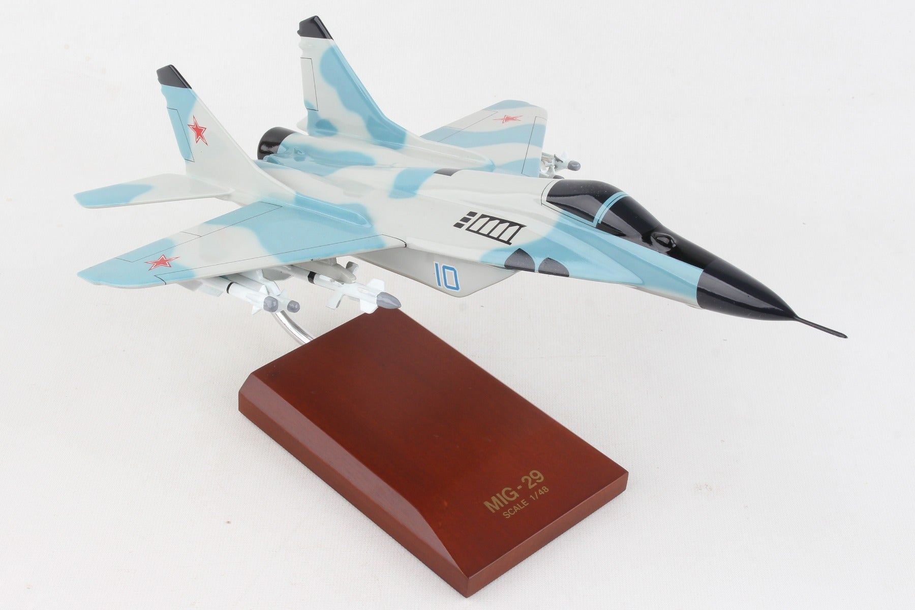 Executive Series F1248 Exec Ser Mig-29 Fulcrum 1/48Th (Frm29T)