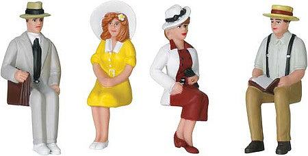LGB 53009 G Scale Orient Express Figure Set -- pkg(4)
