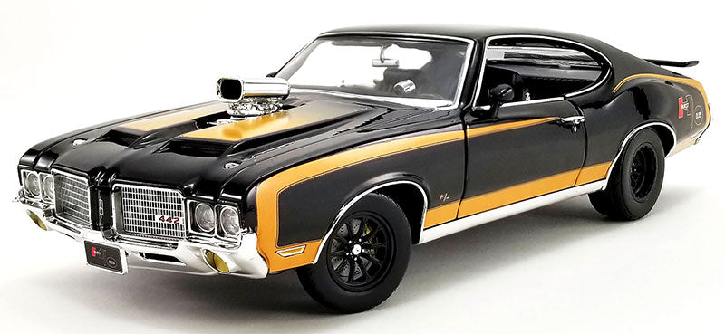 Acme A1805621 1/18 Scale Drag Outlaw - 1972 Hurst Oldsmobile 442
