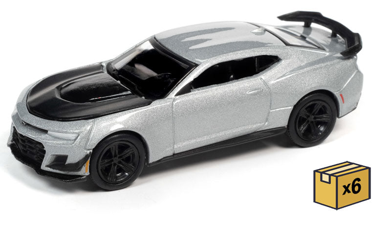Auto World AWSP066-B-CASE 1/64 Scale 2019 Chevrolet Camaro ZL1 1LE
