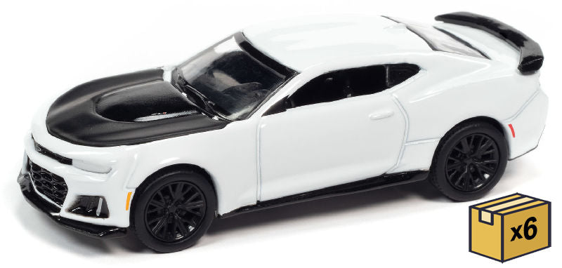 Auto World AWSP080-B-CASE 1/64 Scale 2019 Chevrolet Camaro ZL1